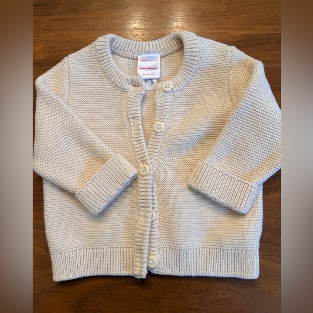 SOLD ❌ Hanna Andersson cardigan, size 6-12M